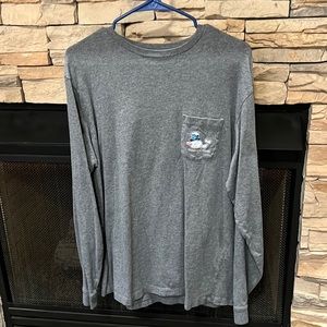 Vineyard Vines Happy Holidays Long Sleeve size M